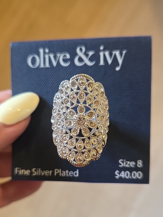 olive & ivy Jewelry - New Olive & Ivy Fine Silver Plated Ring